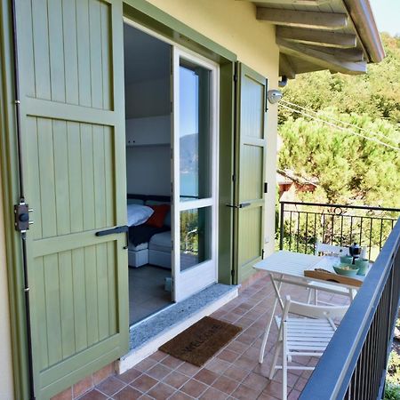Italian Vacation Homes - La Petite Maison Du Lac Tavernola Bergamasca Zewnętrze zdjęcie