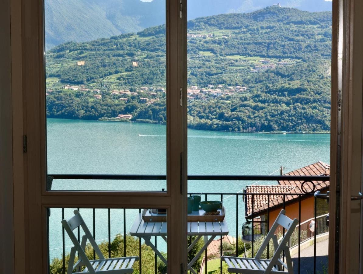 Italian Vacation Homes - La Petite Maison Du Lac Tavernola Bergamasca Zewnętrze zdjęcie